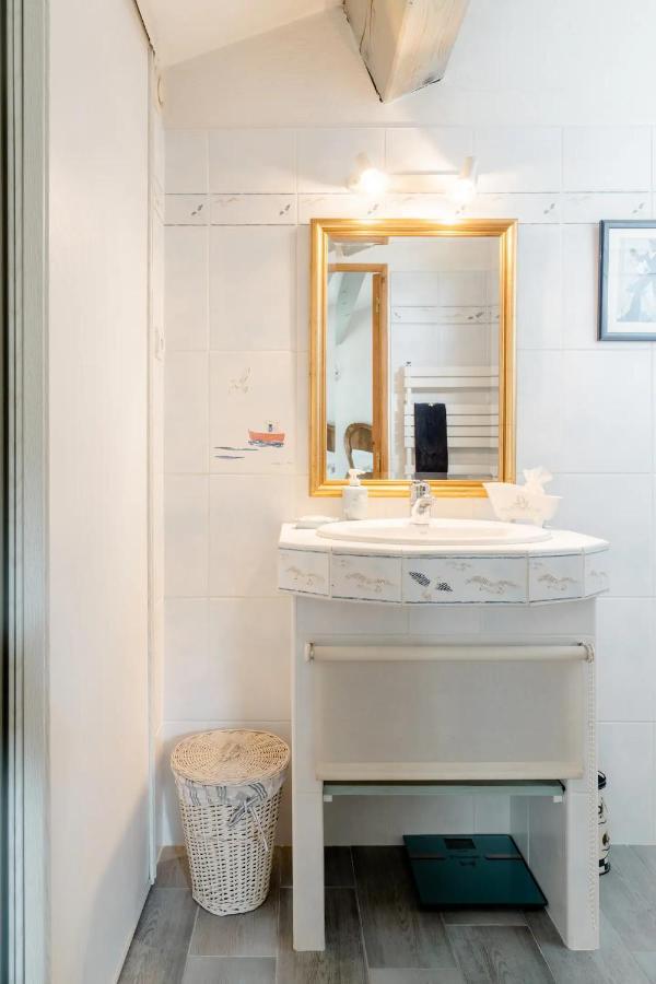 Agreable Chambre D'Hotes Avec Piscine Bed & Breakfast Le Beausset Eksteriør bilde